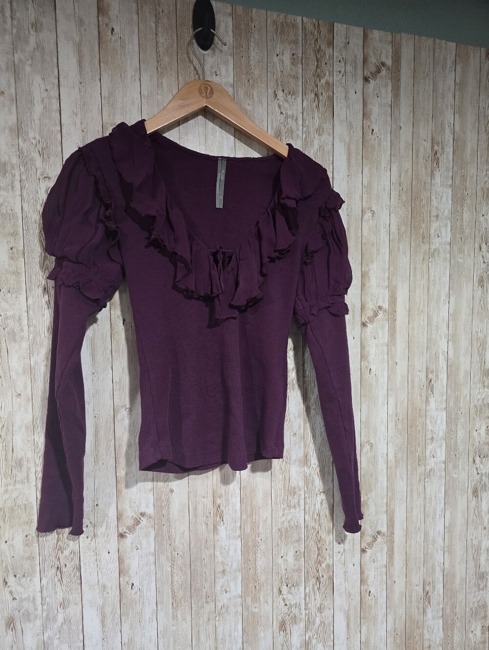 Anthropologie Purple Lomg Sleeve Ruffle Ribbed Top Size S